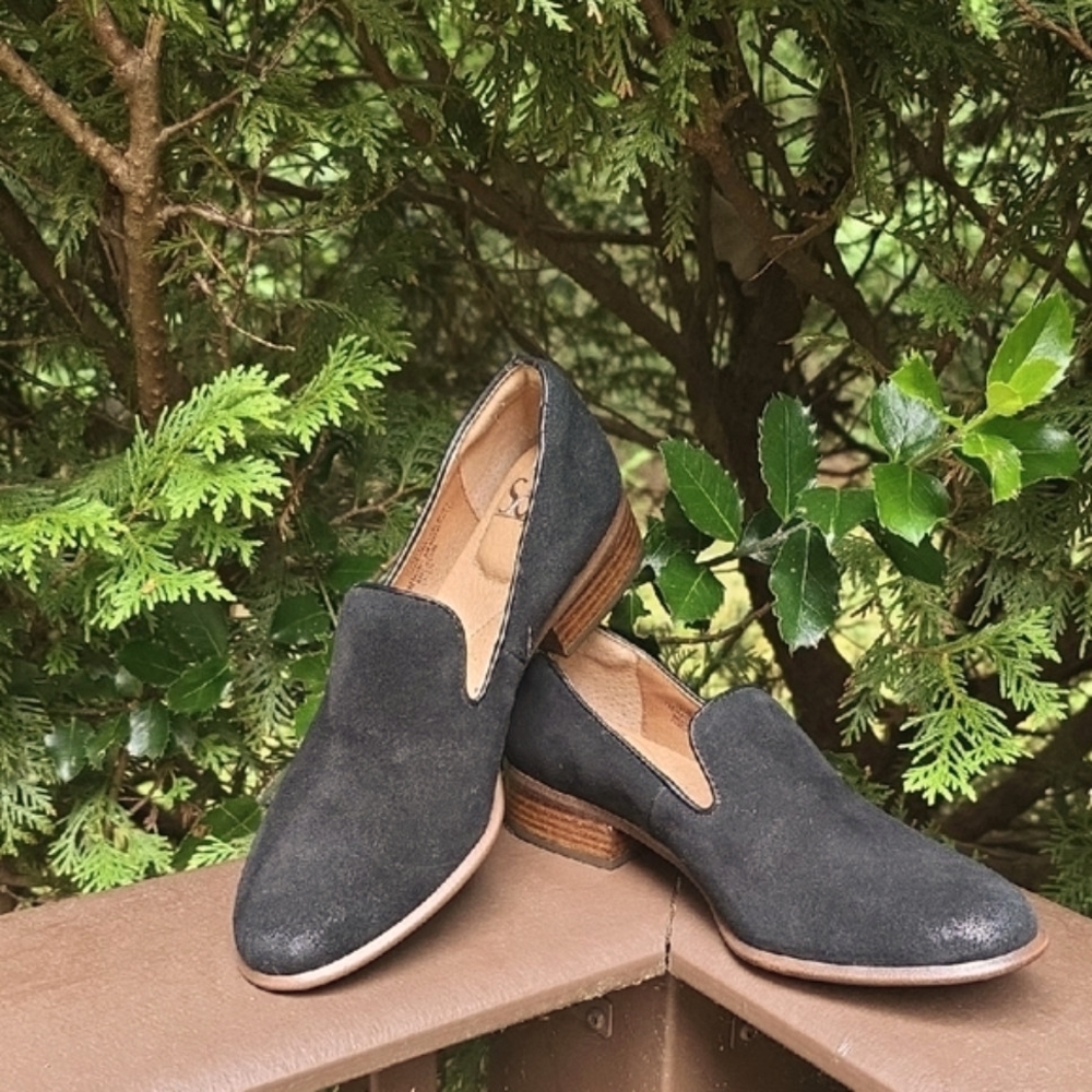 Sofft Black Suede Women's Loafers